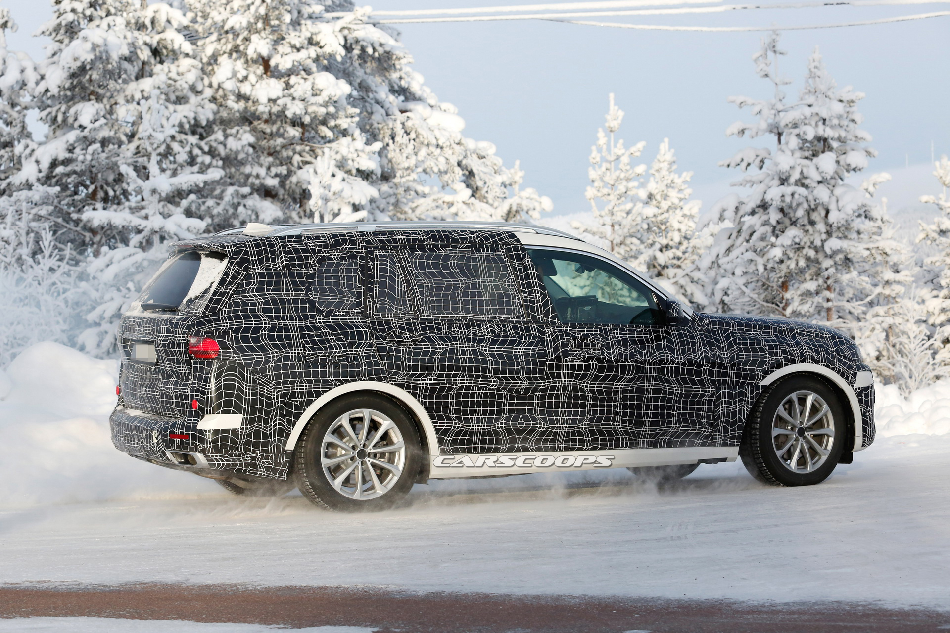 bmw-x7-prototype-less-camo-6 2019 BMW X7 Striptease Continues, Merc’s GLS Might Need To Worry