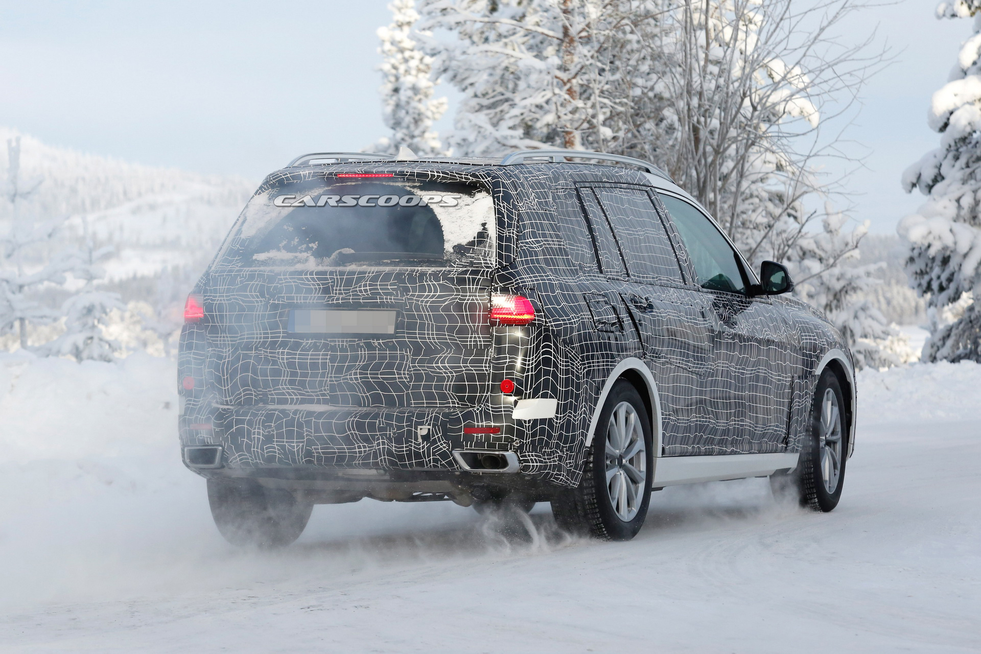 bmw-x7-prototype-less-camo-8 2019 BMW X7 Striptease Continues, Merc’s GLS Might Need To Worry