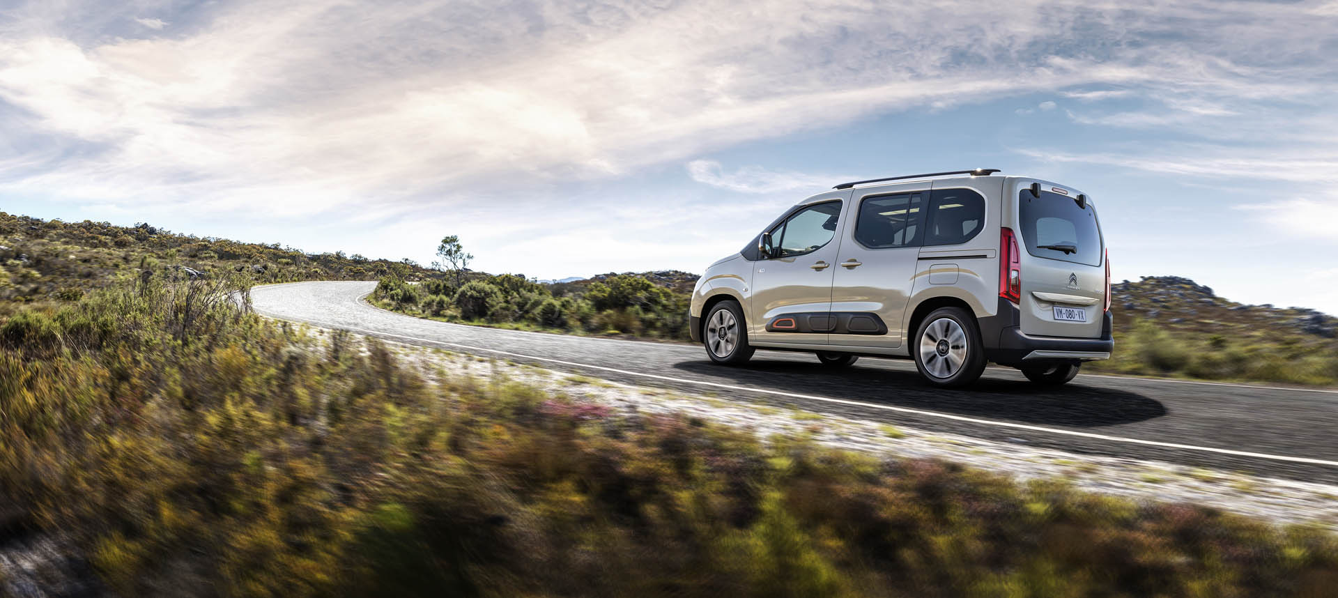 Copyright William Crozes @ Continental Productions New Citroën Berlingo Multispace Fuses Minivan With SUV Looks | Geneva Images
