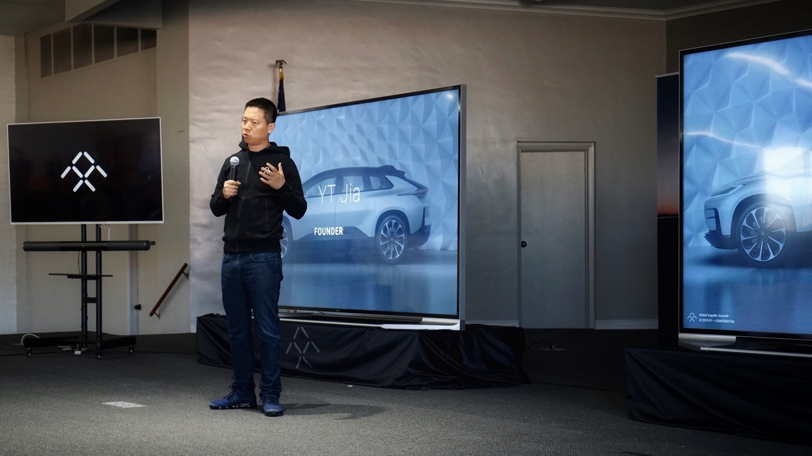 faraday-future-summit-small-suv-3 New Faraday Future Small SUV Previewed In Official Sketch