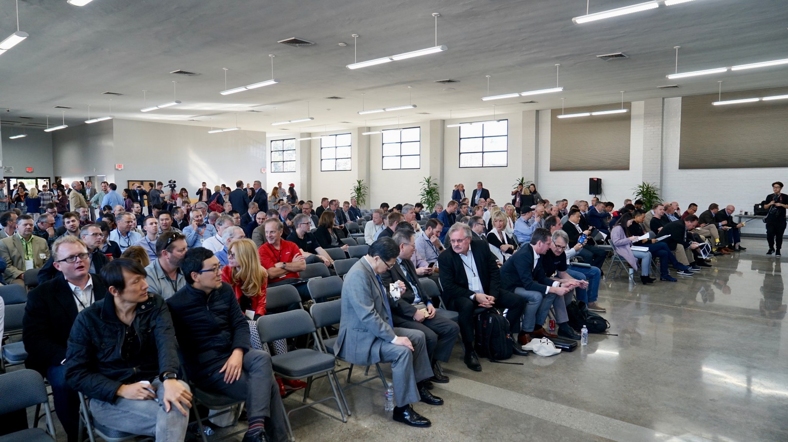 faraday-future-summit-small-suv-5 New Faraday Future Small SUV Previewed In Official Sketch