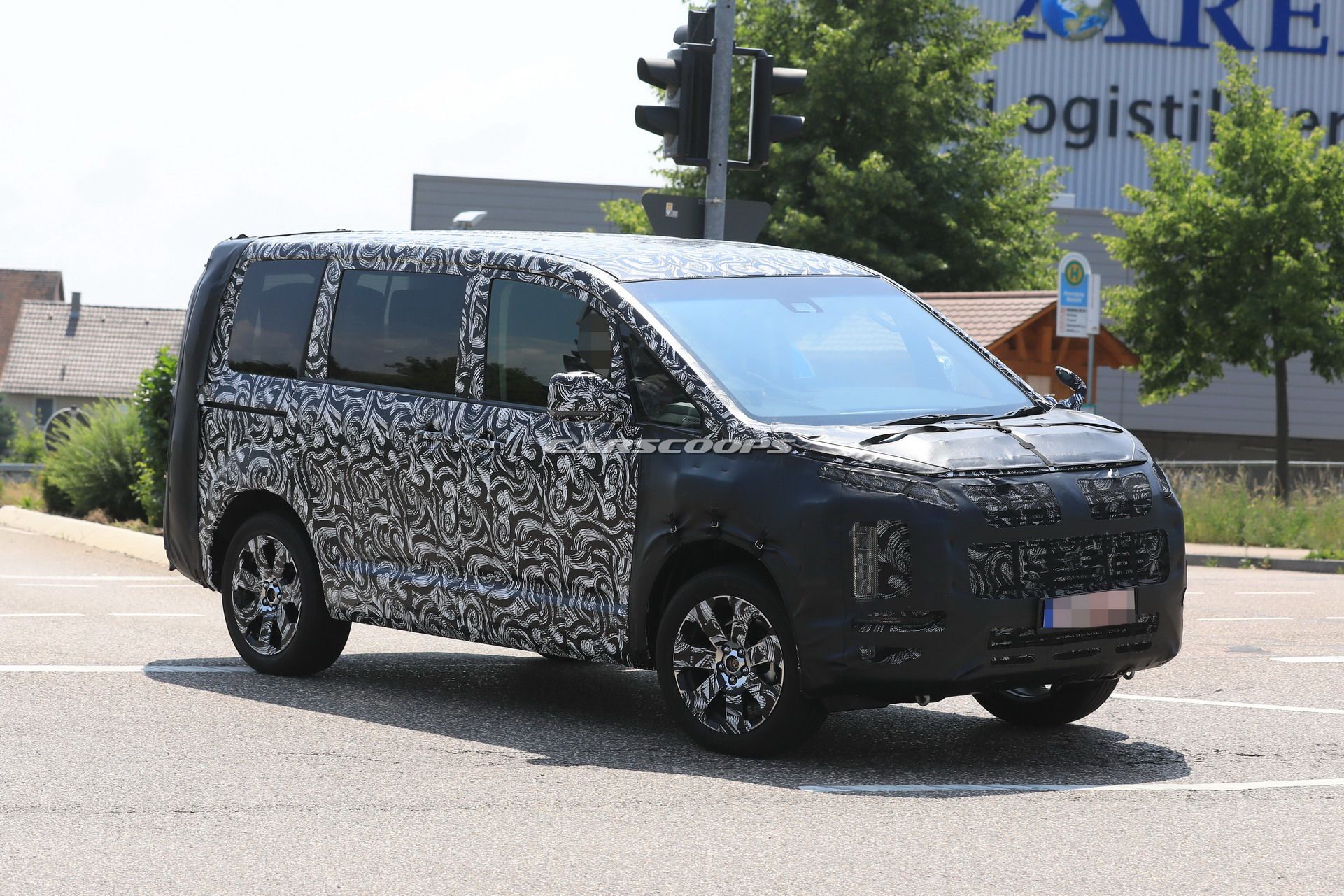 2019 New Mitsubishi Delica 15 2019 Mitsubishi Delica Is A Minivan Crossover Based On The Outlander