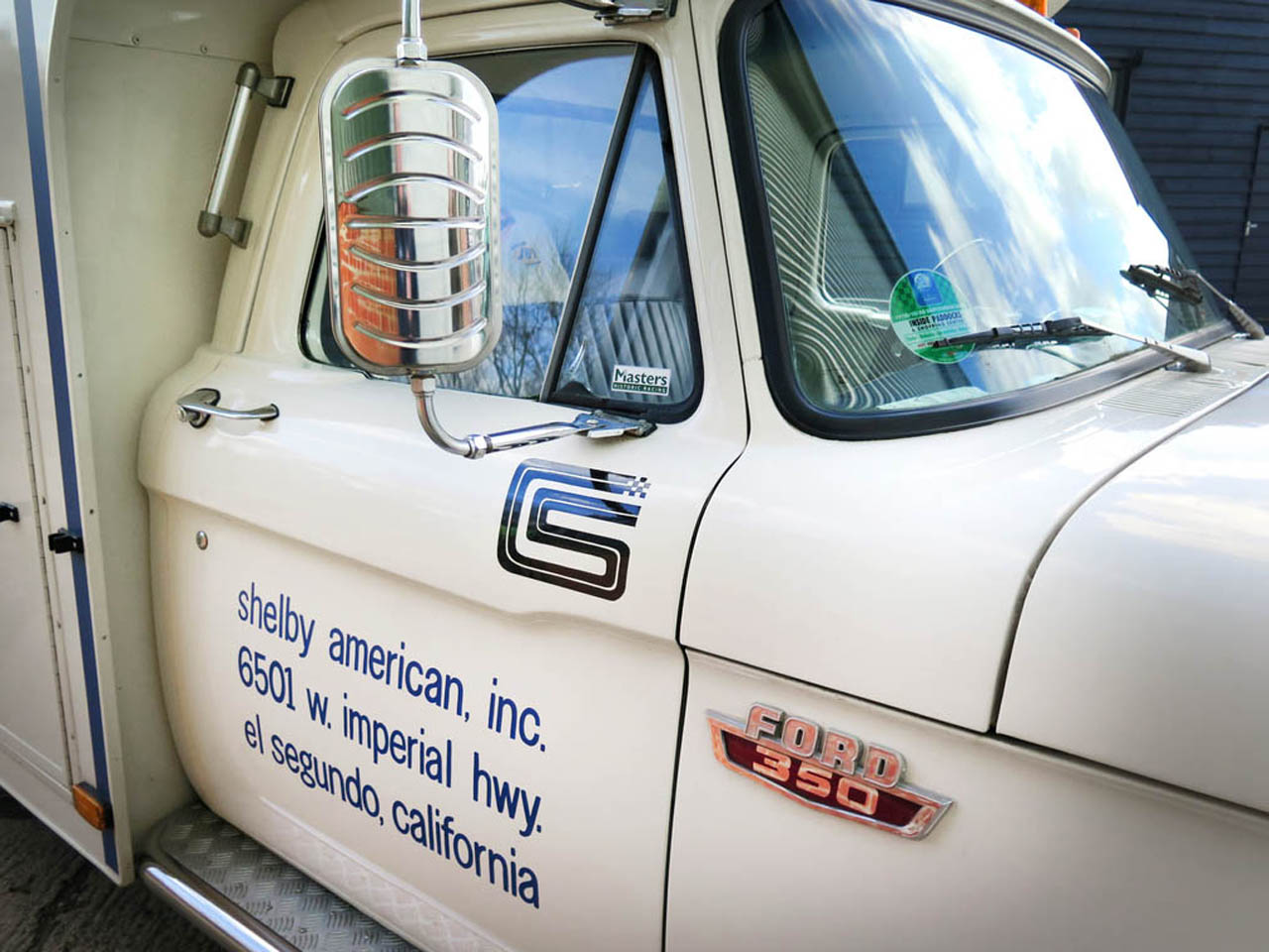 ford-f350-shelby-transporter-06 Get Your Cobra To The Track In This Classic 1966 Ford F-350 Transporter