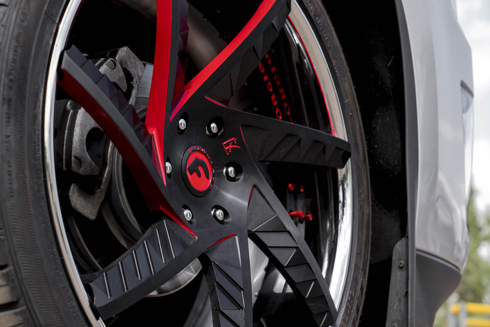 forgiato-escalade-naifu-n-2-5 copy Cadillac Escalade Looks Even More Imposing With Blacked-Out Trim