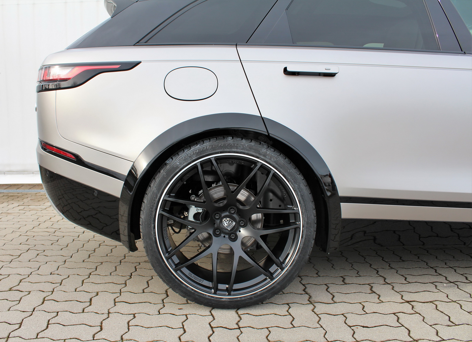 lumma-range-velar-production-kit-13 Lumma Design Lightly Mods Range Rover Velar