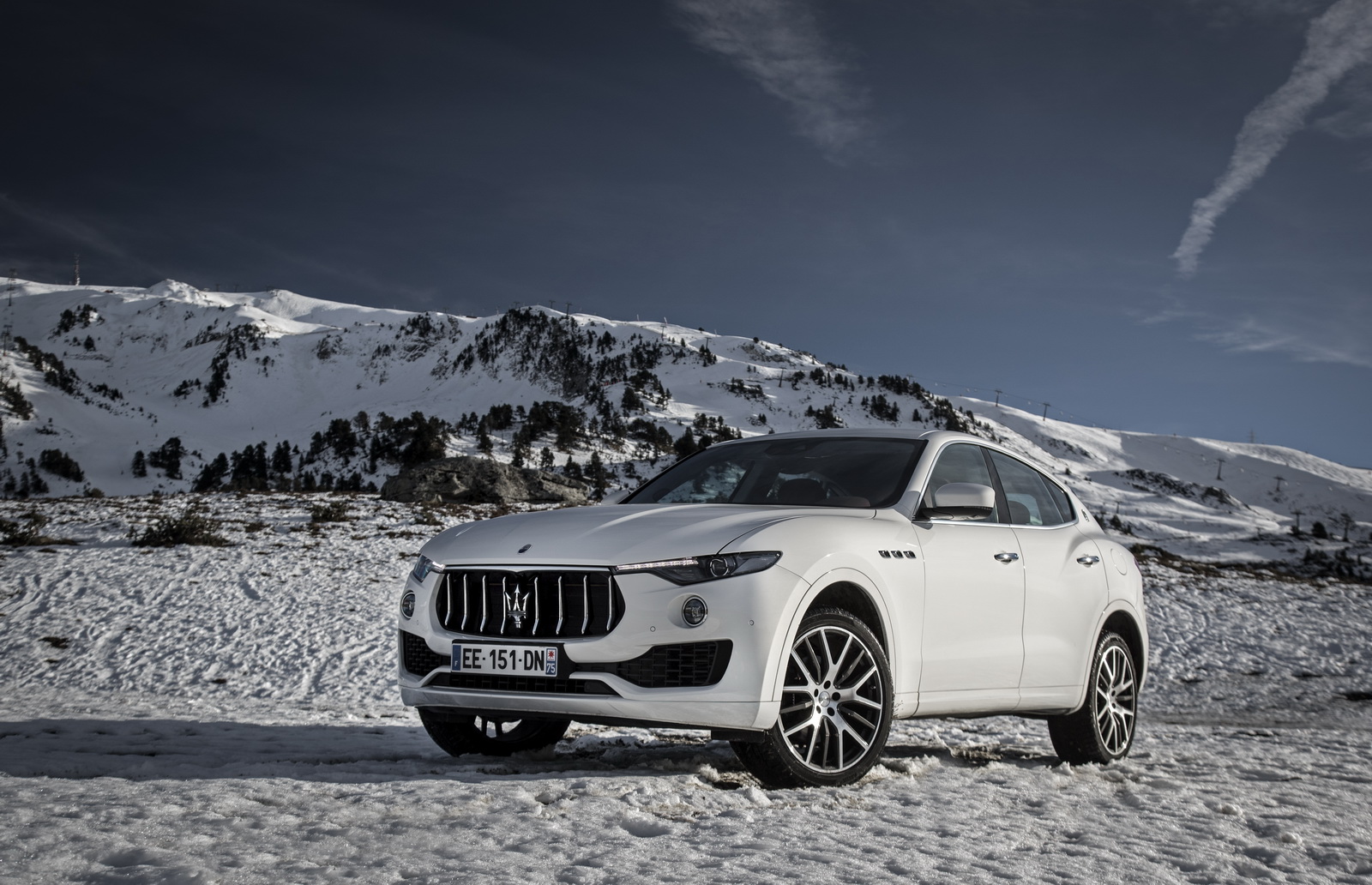maserati-levante-5 Slow-Selling Maserati Levante Leads FCA To Slash Plant’s Working Hours