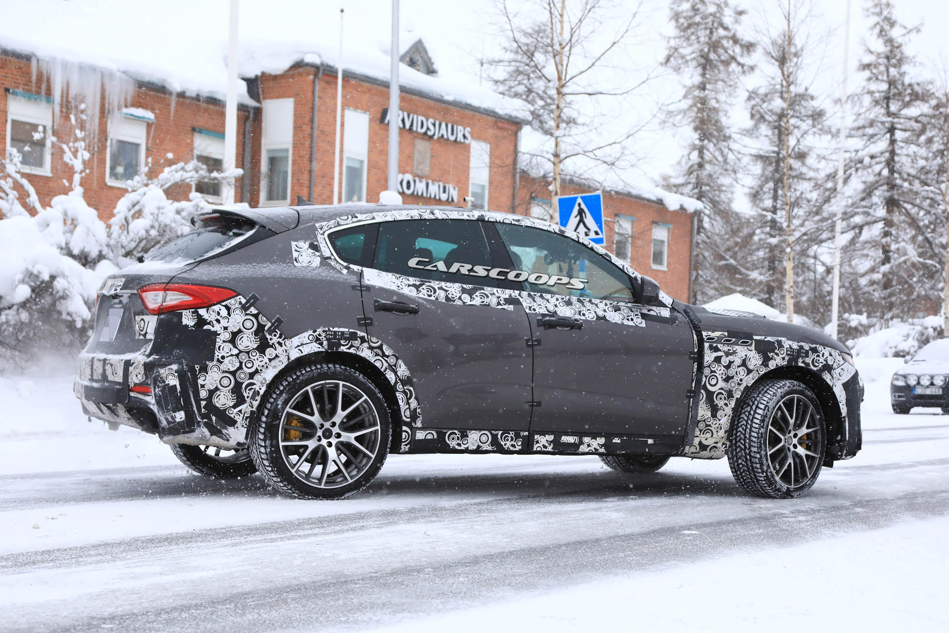 maserati-levante-gts-winter-spy-03 Scoop: Maserati Levante GTS V8 Looks Ready To Take On Porsche, Lamborghini Et Al