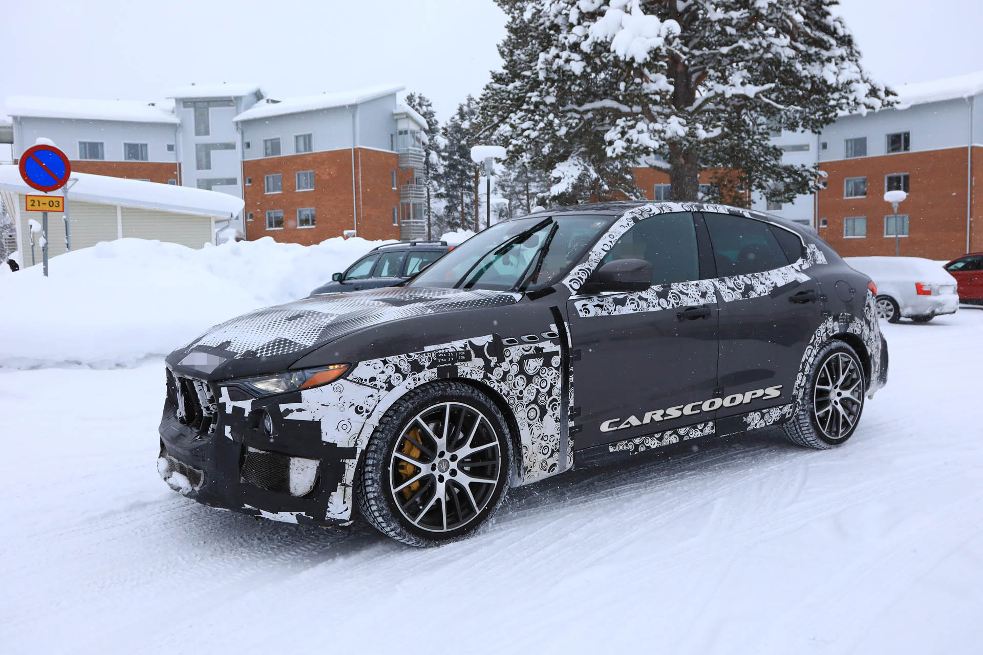 maserati-levante-gts-winter-spy-17 Scoop: Maserati Levante GTS V8 Looks Ready To Take On Porsche, Lamborghini Et Al
