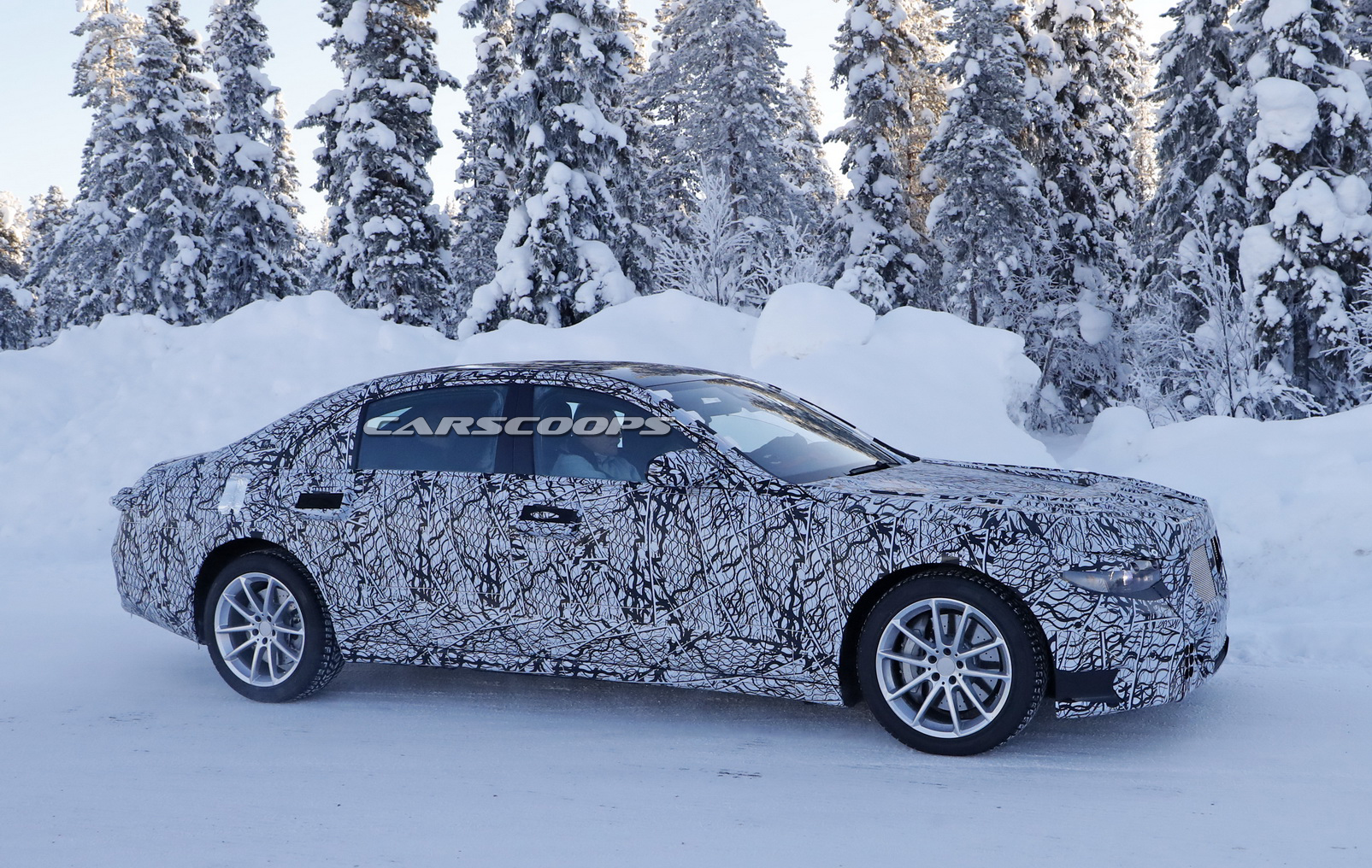 mercedes-all-new-s-class-prototype-first-15 All-new 2020 Mercedes S-Class Says Cheese For Very First Time