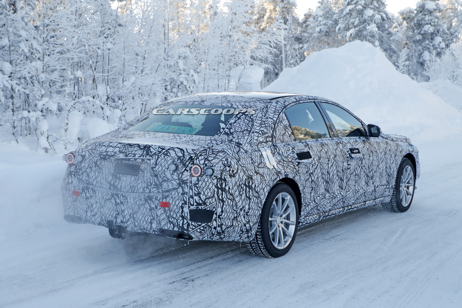 mercedes-all-new-s-class-prototype-first-17 All-new 2020 Mercedes S-Class Says Cheese For Very First Time