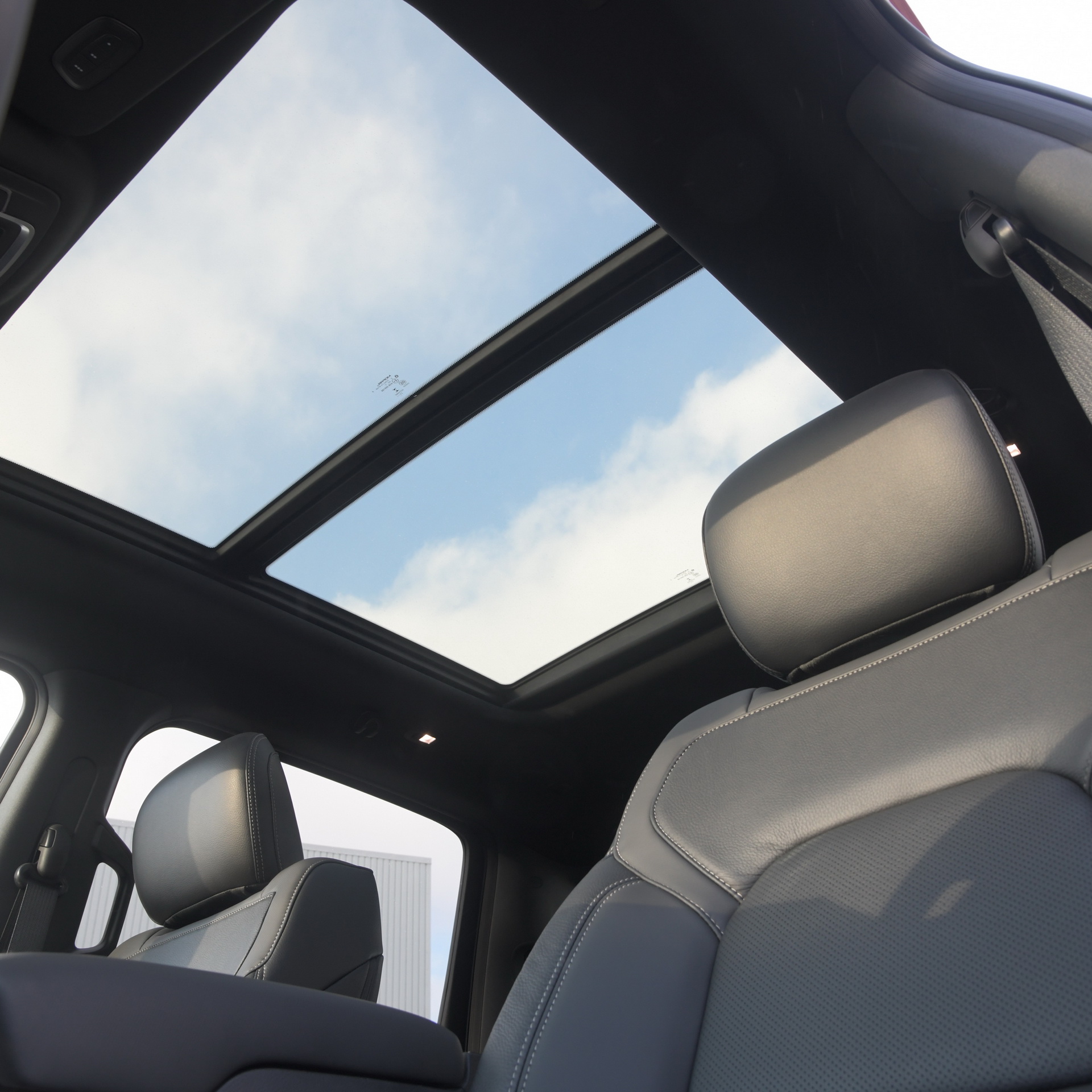 ram-1500-sport-canada-only-22 2019 RAM 1500 Sport Is A Fully Loaded Truck That’ll Be Sold Only In Canada