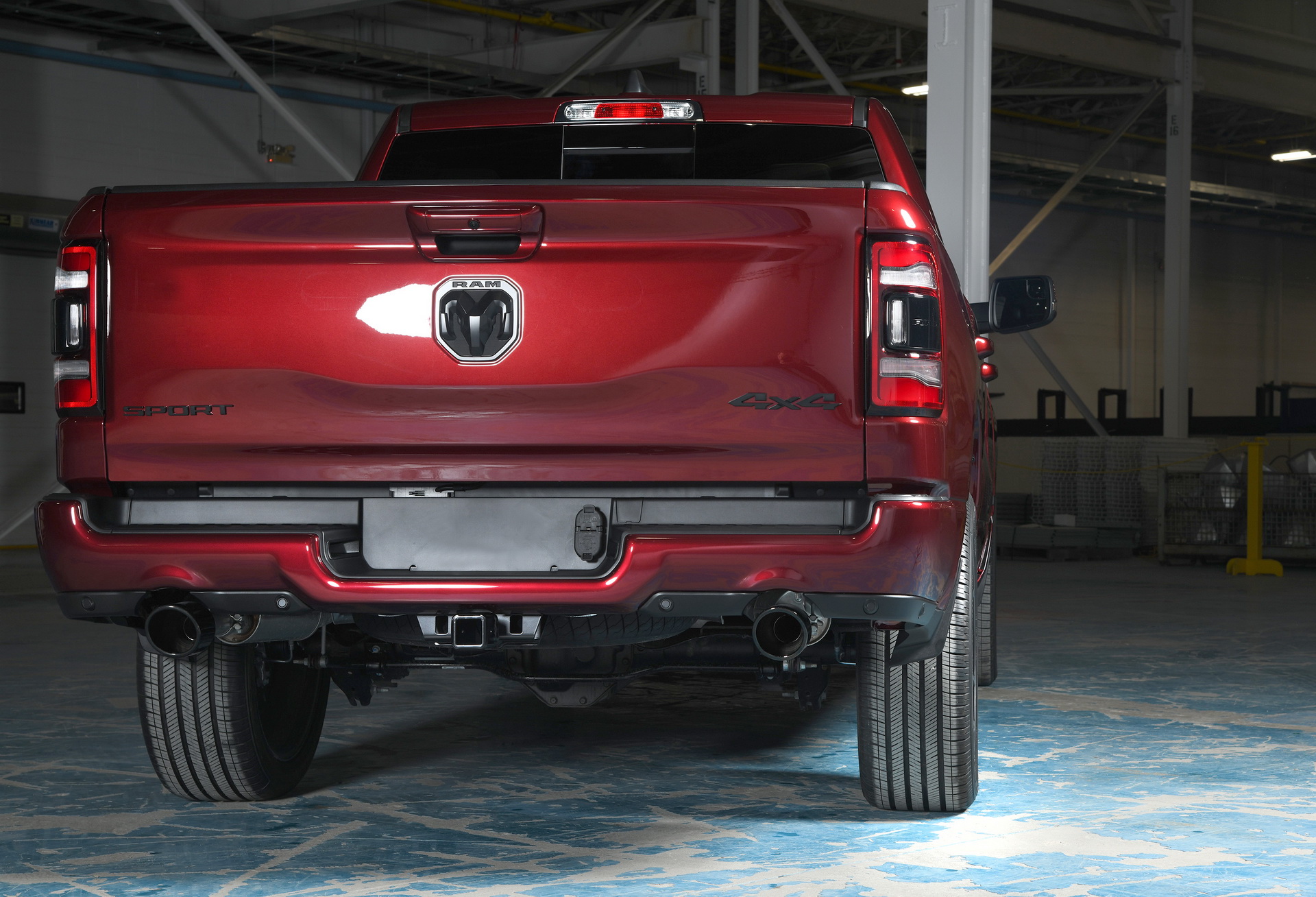 ram-1500-sport-canada-only-23 2019 RAM 1500 Sport Is A Fully Loaded Truck That’ll Be Sold Only In Canada