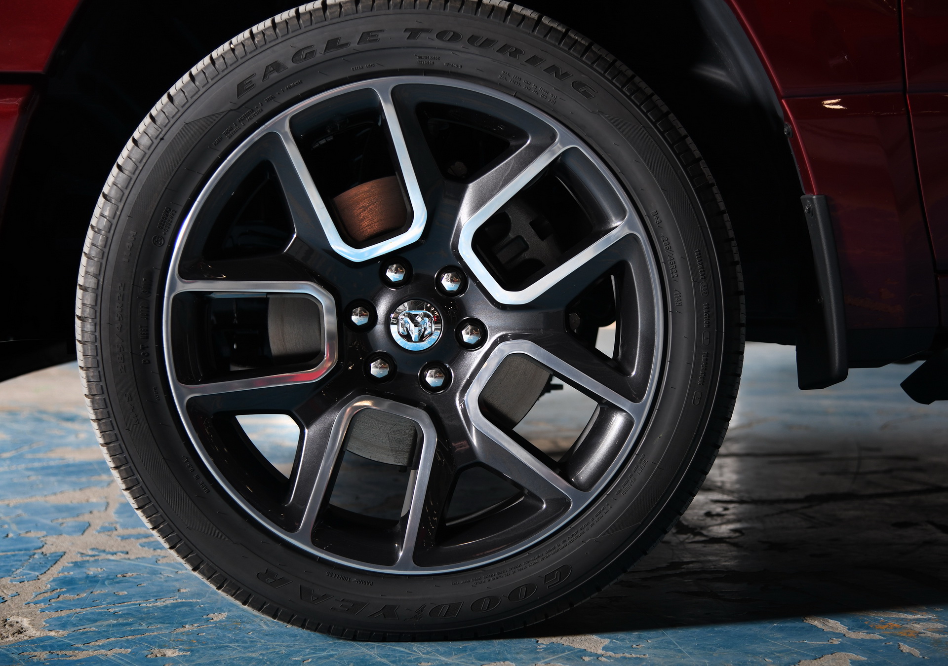 ram-1500-sport-canada-only-26 2019 RAM 1500 Sport Is A Fully Loaded Truck That’ll Be Sold Only In Canada