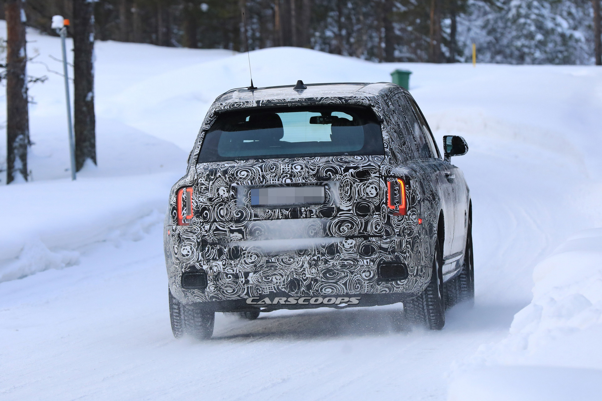 rolls-cullinan-open-doors-spy-11 Rolls-Royce Cullinan SUV Prototype Opens Up Its Suicide Doors