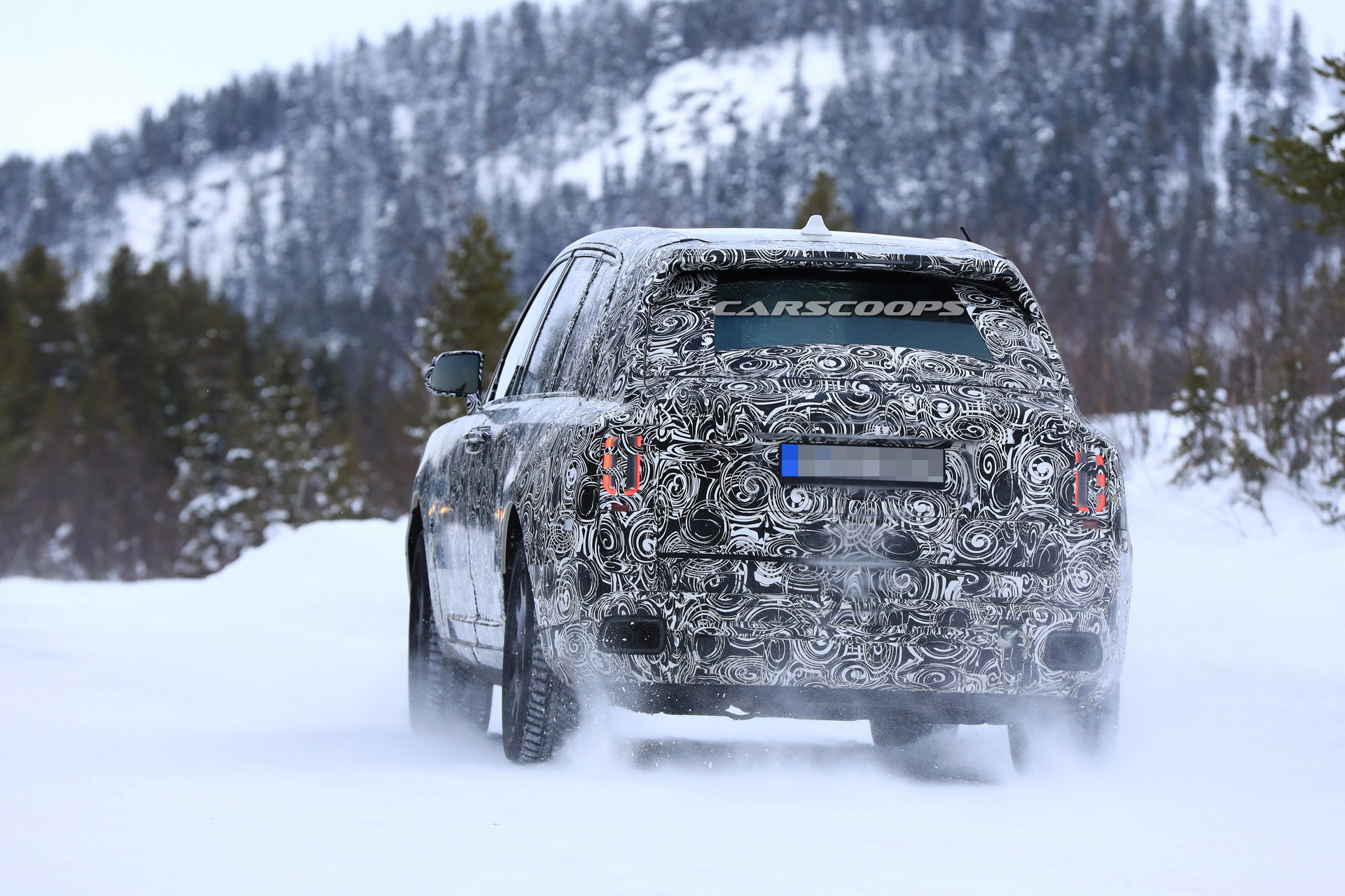 rolls-cullinan-open-doors-spy-25 Rolls-Royce Cullinan SUV Prototype Opens Up Its Suicide Doors