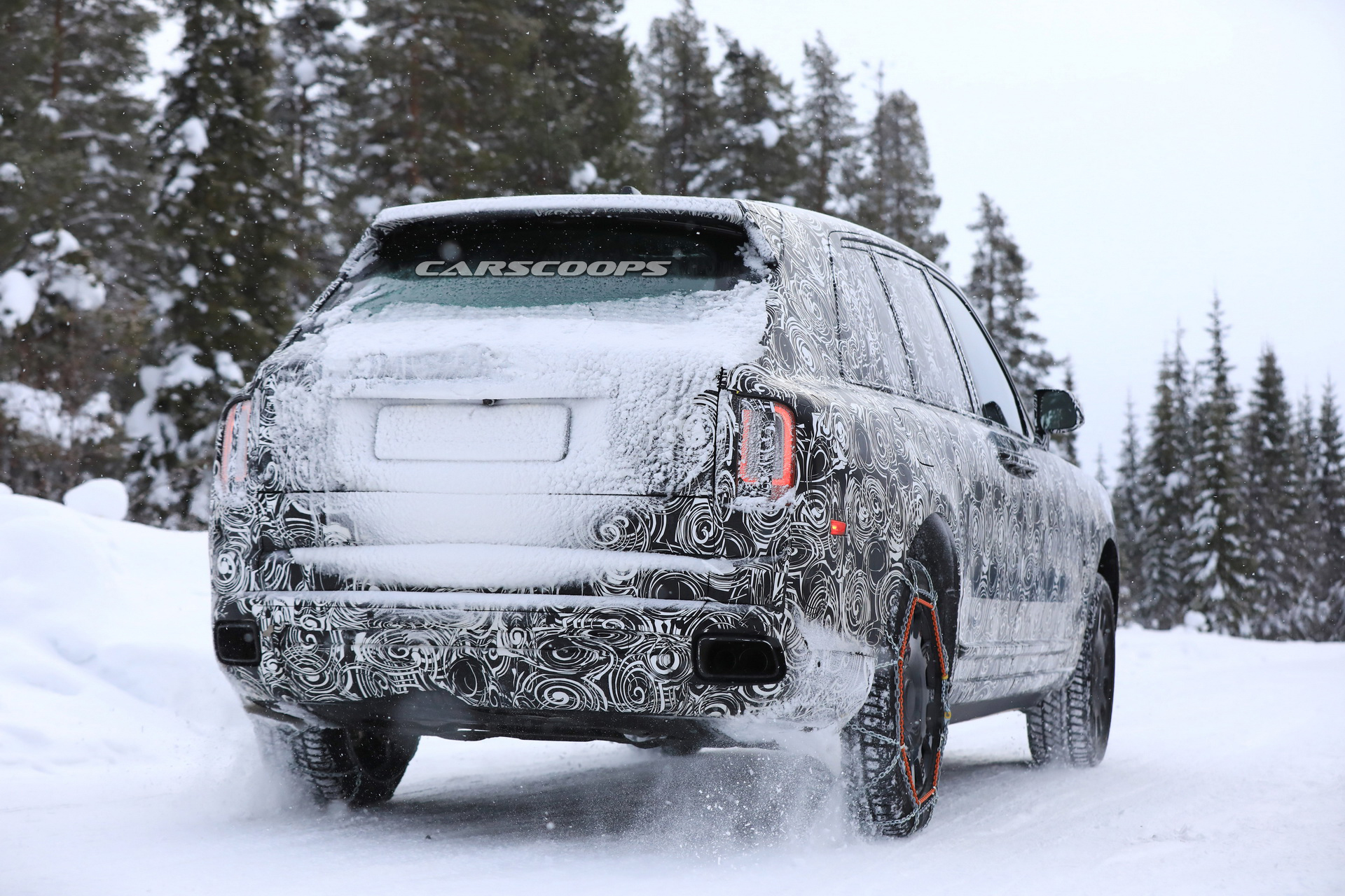 rolls-cullinan-open-doors-spy-36 Rolls-Royce Cullinan SUV Prototype Opens Up Its Suicide Doors