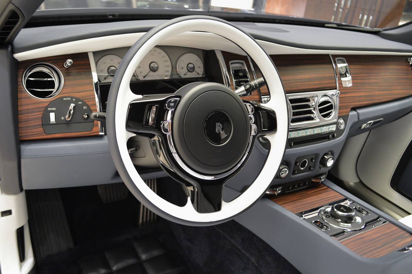 rolls-ghost-ewb-private-jet-abudhabi-21 Rolls-Royce Ghost EWB ‘Inspired by Private Jet’ Is, Well, Self-Explanatory