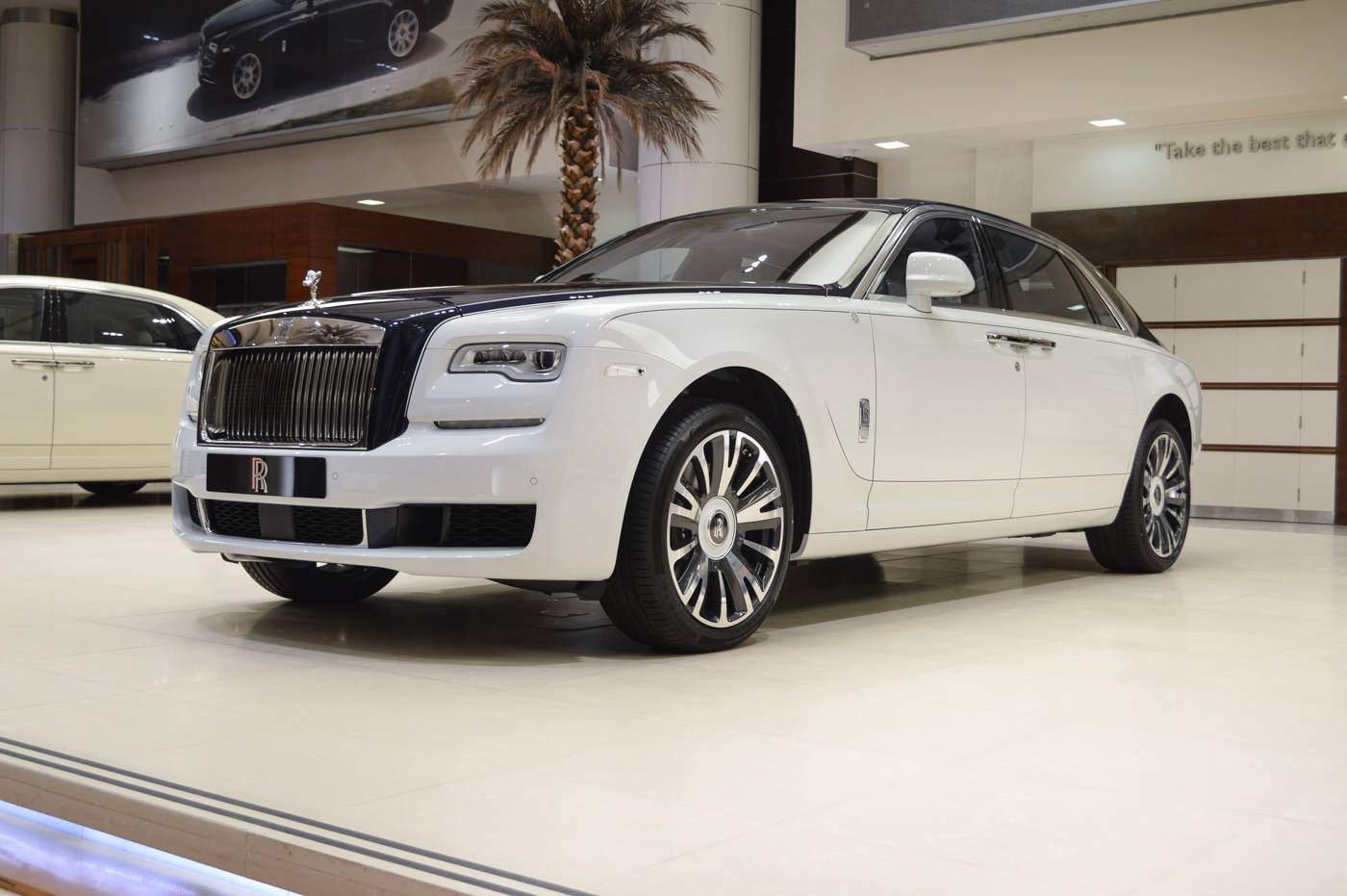 rolls-ghost-ewb-private-jet-abudhabi-28 Rolls-Royce Ghost EWB ‘Inspired by Private Jet’ Is, Well, Self-Explanatory