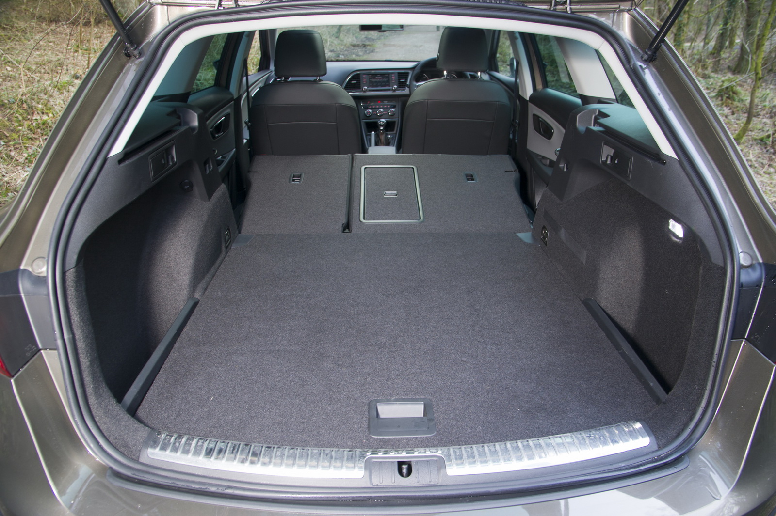 seat-leon-x-perience-12 Seat Drops Leon X-Perience From UK Market Due To Poor Sales