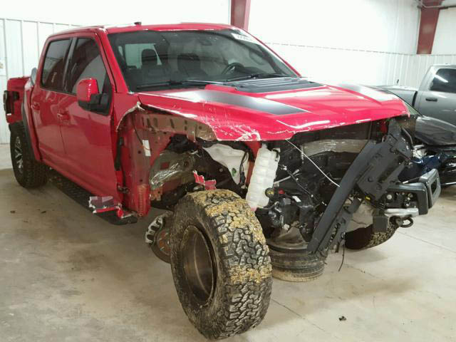 totaled-ford-f150-raptor-01 This Ford F-150 Raptor Looks Like It Jumped One Too Many Dunes