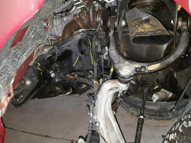 totaled-ford-f150-raptor-03 This Ford F-150 Raptor Looks Like It Jumped One Too Many Dunes