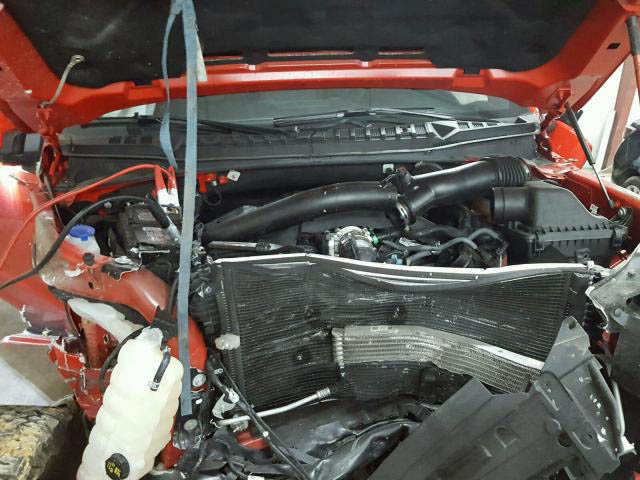 totaled-ford-f150-raptor-04 This Ford F-150 Raptor Looks Like It Jumped One Too Many Dunes