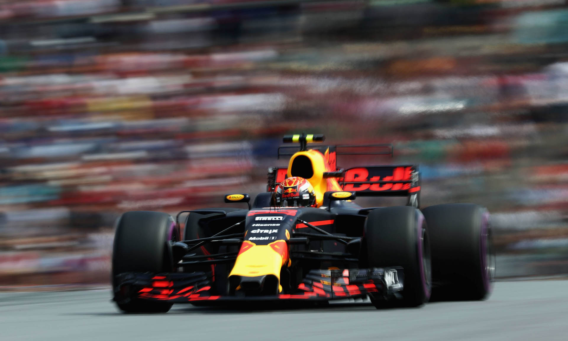 F1 Grand Prix of Austria - Qualifying Verstappen Says Red Bull Would Be Unbeatable With Mercedes Engines