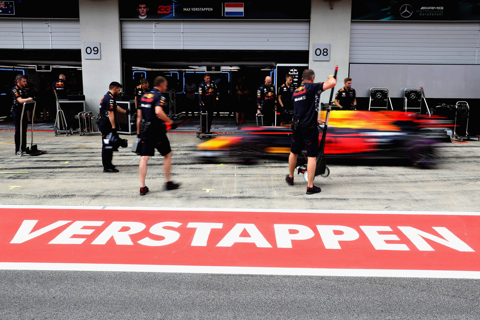 F1 Grand Prix of Austria - Qualifying Verstappen Says Red Bull Would Be Unbeatable With Mercedes Engines