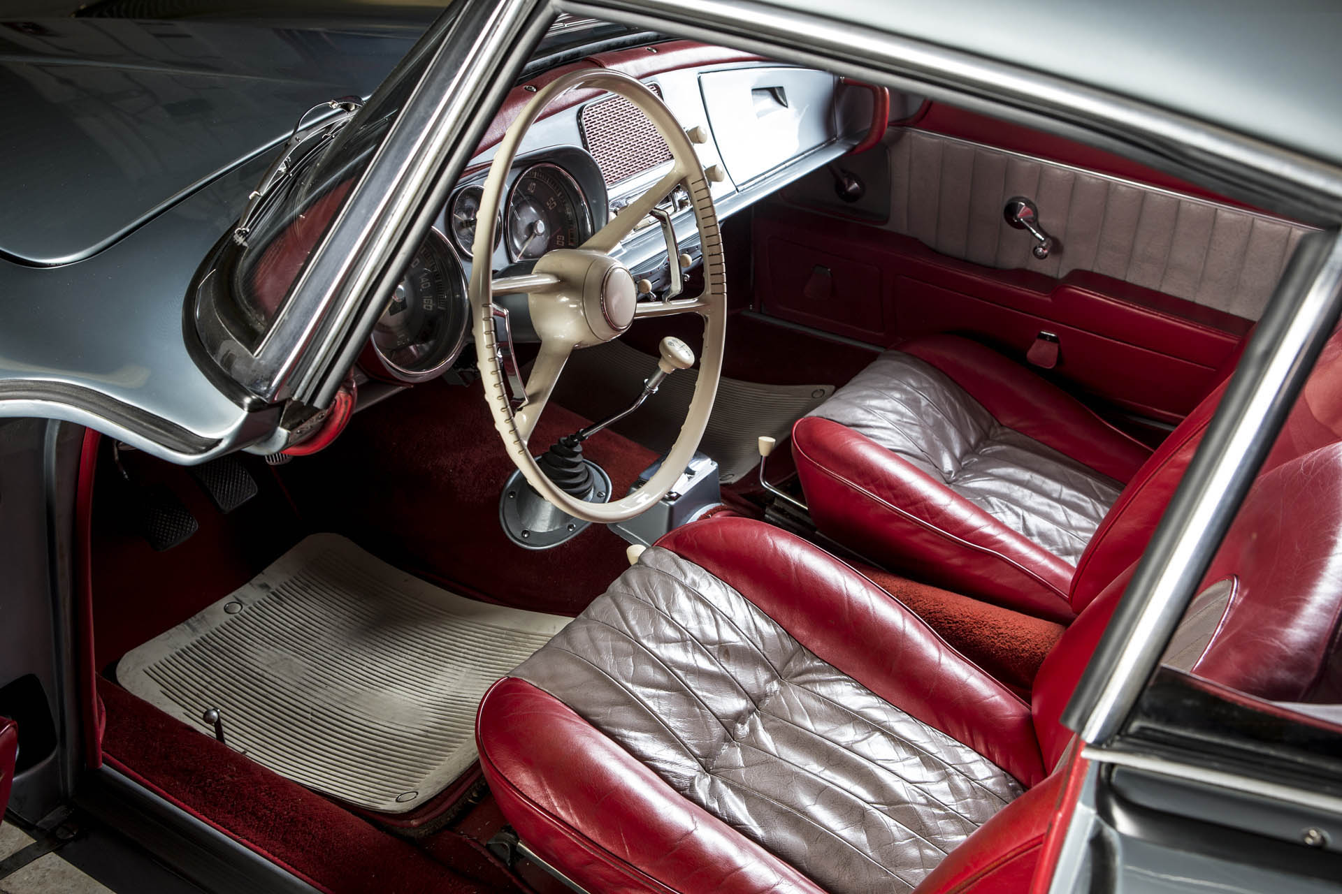 1957-bmw-507-john-surtees-bonhams-34 This 1957 BMW 507 Was What John Surtees Drove When He Wasn’t Winning Championships