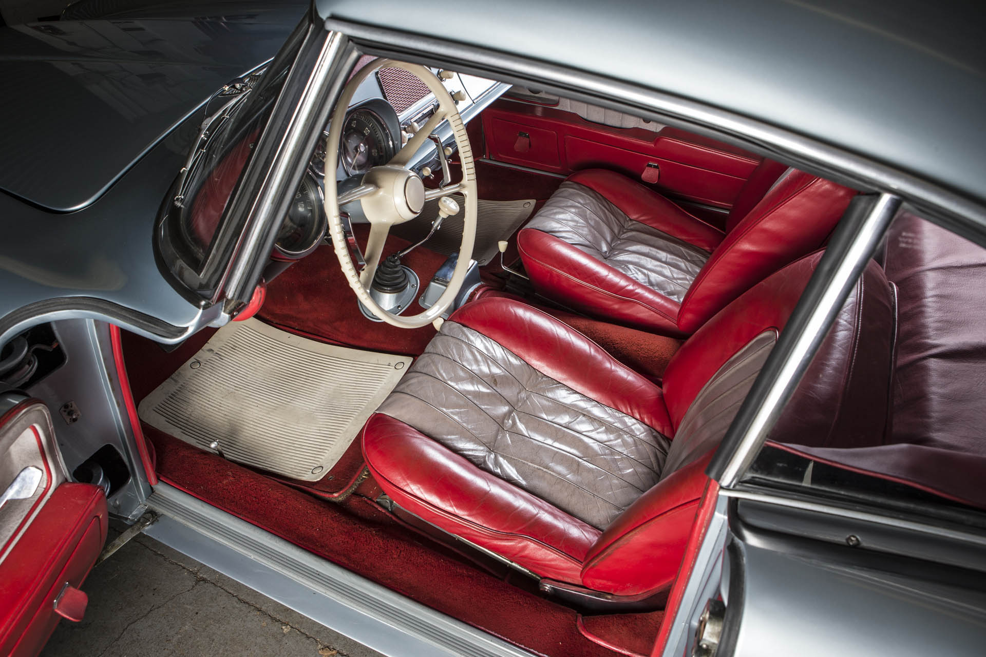 1957-bmw-507-john-surtees-bonhams-44 This 1957 BMW 507 Was What John Surtees Drove When He Wasn’t Winning Championships