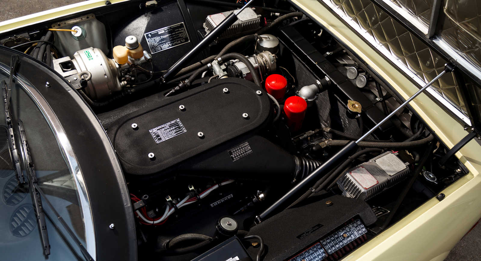 1971 Ferrari 365 GTB 4 Daytona Berlinetta Ferrari 365 GTB/4 Daytona Fails To Reach Its Reserve At Online Auction