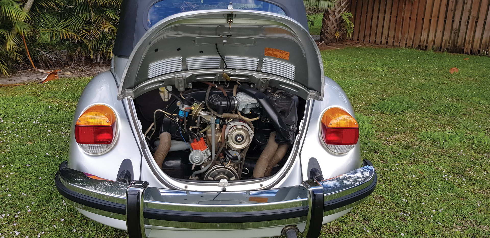 1979-vw-beetle-super-cabriolet-6 Classic Beetle Could Fetch New VW Golf R Money At Auction