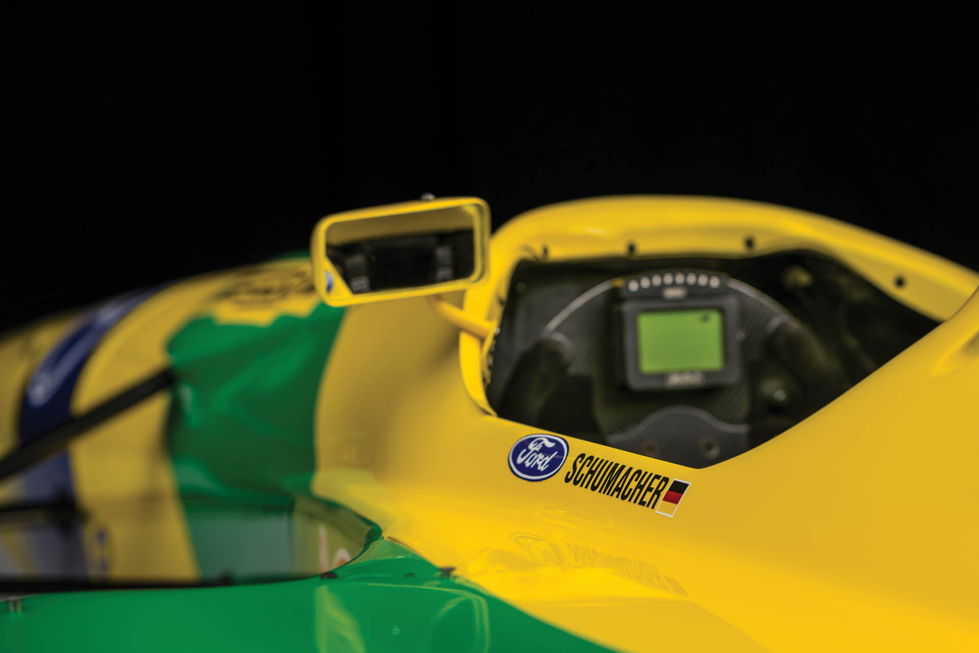 1992-Benetton-B192-Formula-1_5 Drive Like Schumacher In His Actual Benetton-Ford B192