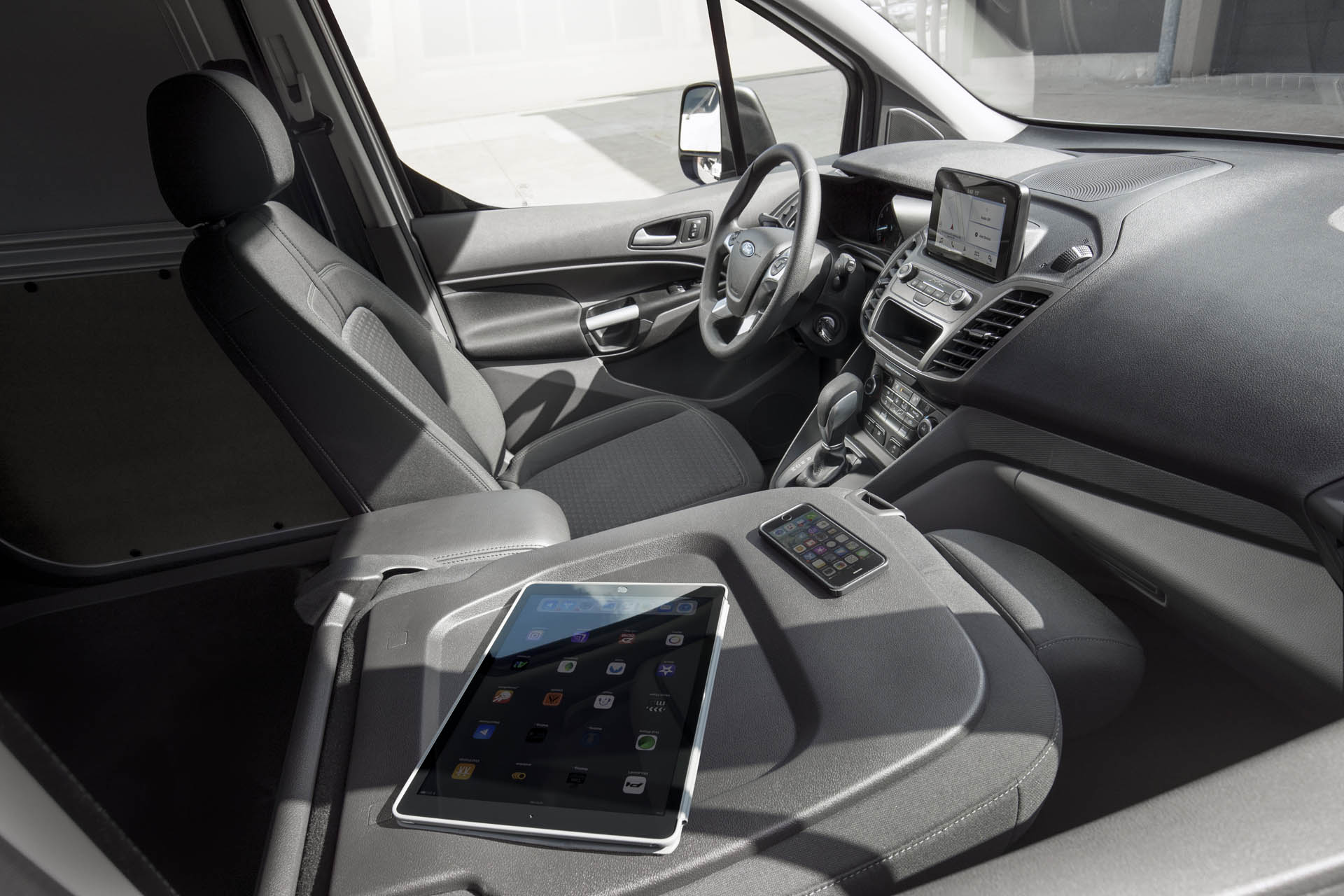 2019 Transit Connect Van 2019 Ford Transit Connect Cargo Van Packs A Diesel Option And Lots Of Tech