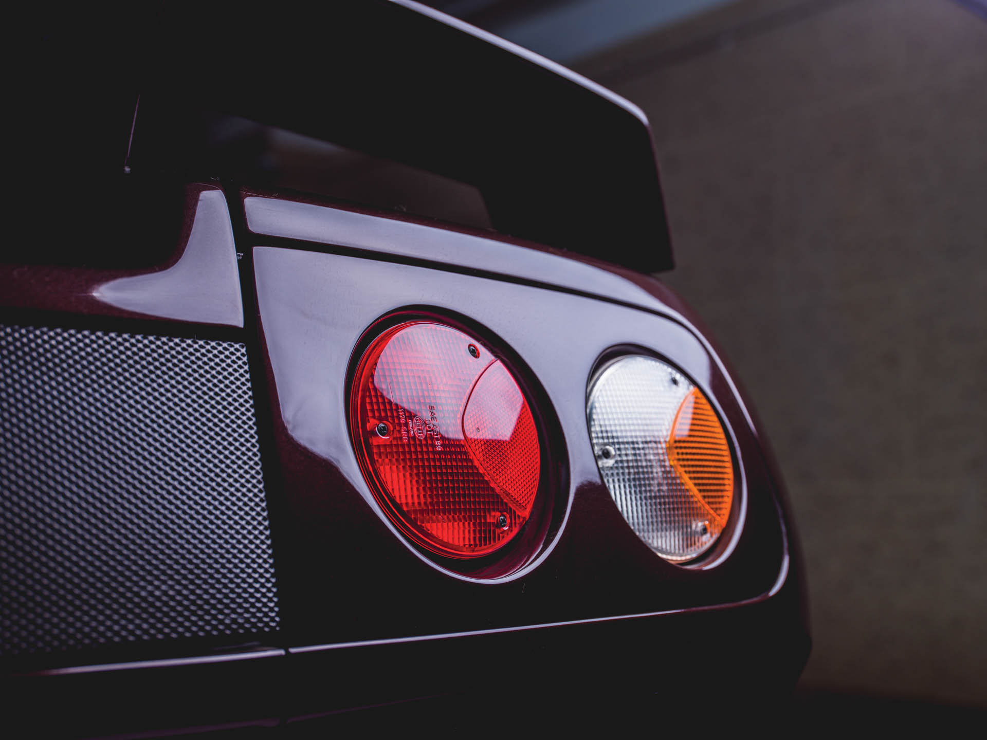 2001-Lamborghini-Diablo-VT-6-0-SE_13 copy One Of The Last Lamborghini Diablos Built Is Still Factory-Fresh