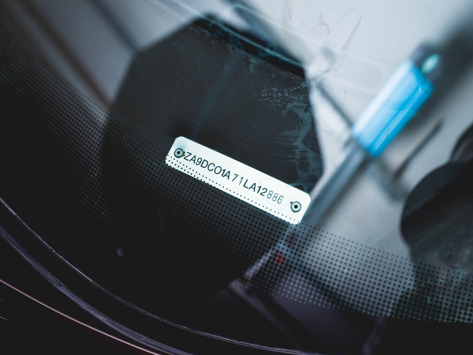 2001-Lamborghini-Diablo-VT-6-0-SE_20 copy One Of The Last Lamborghini Diablos Built Is Still Factory-Fresh