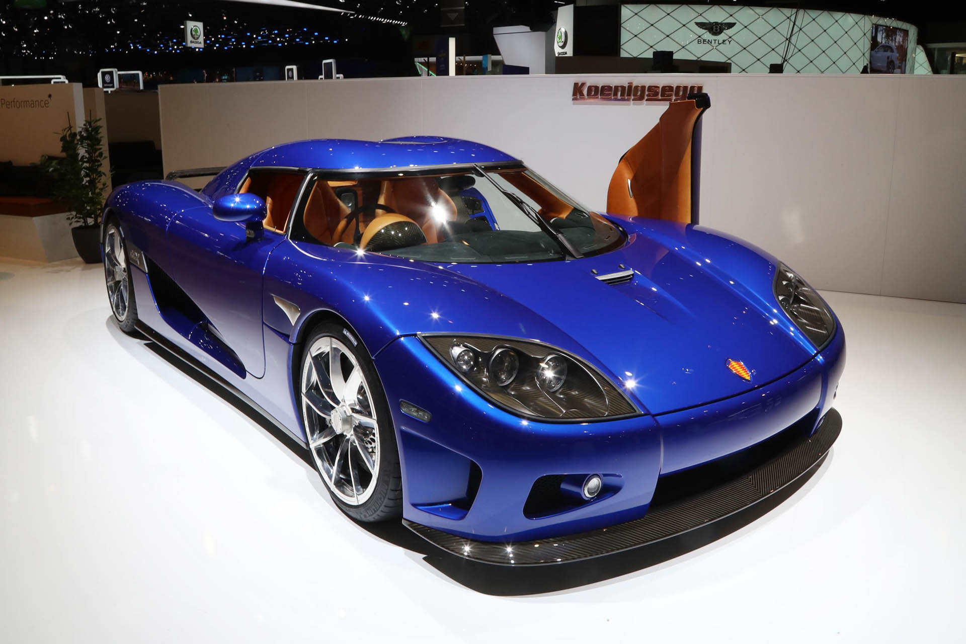 2006-koenigsegg-ccx-geneva2018-1 2006 Koenigsegg CCX Is A Certified Legend That Still Looks Like A Million Bucks