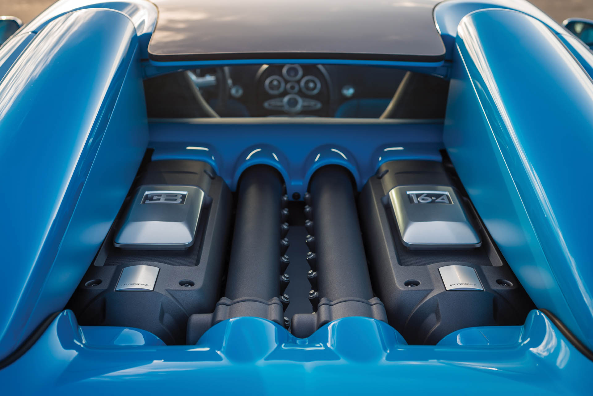 2015-Bugatti-Veyron-16-4-Grand-Sport-Vitesse_28 Transformers-Themed Bugatti Veyron Is Heading Back To The Auction Block