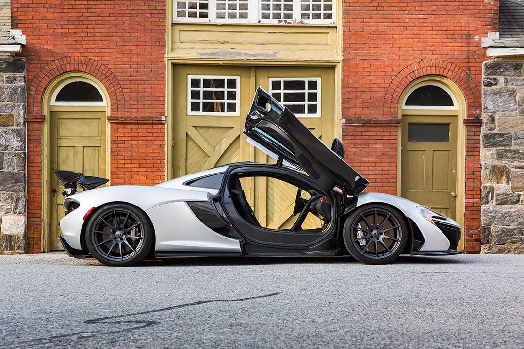 2015-mclaren-p1-bonhams-03 Someone Just Paid $1.7 Million For A Practically New McLaren P1