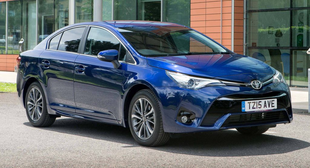  Toyota Avensis Discontinued, Could Be Replaced By Auris Sedan