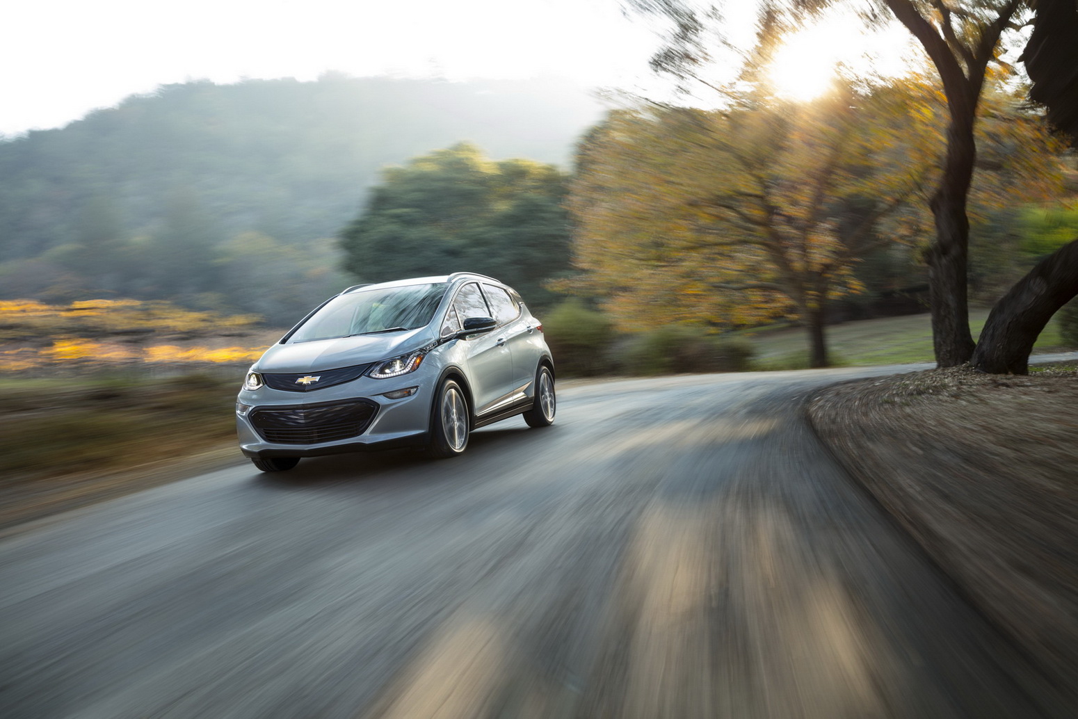 2017-Chevrolet-BoltEV-11 GM To Boost Production Of Electric Chevrolet Bolt