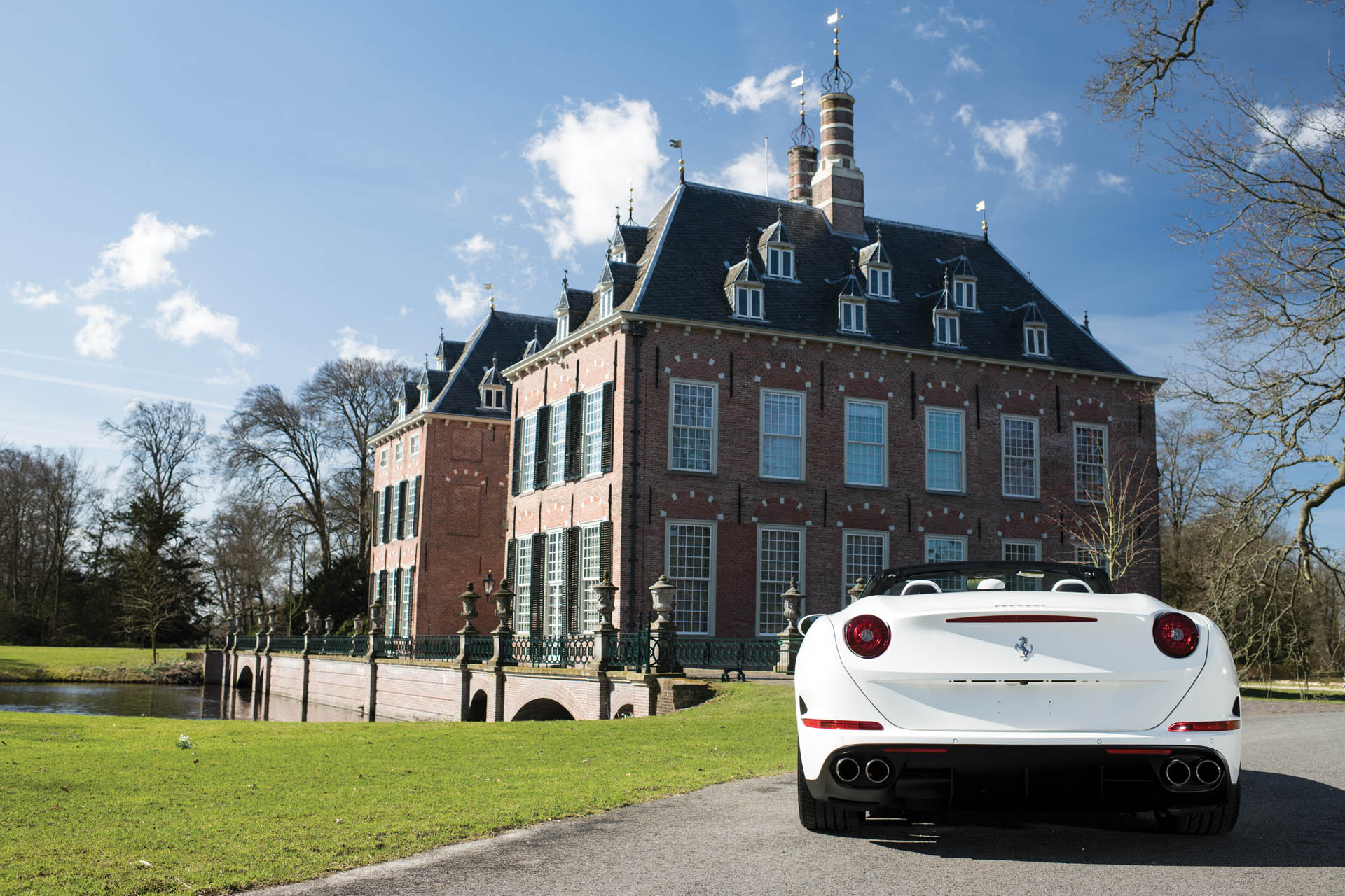 2017-Ferrari-California-T-70th-Anniversary_8 copy Go To Monaco, Come Back With This One-Of-A-Kind Ferrari California