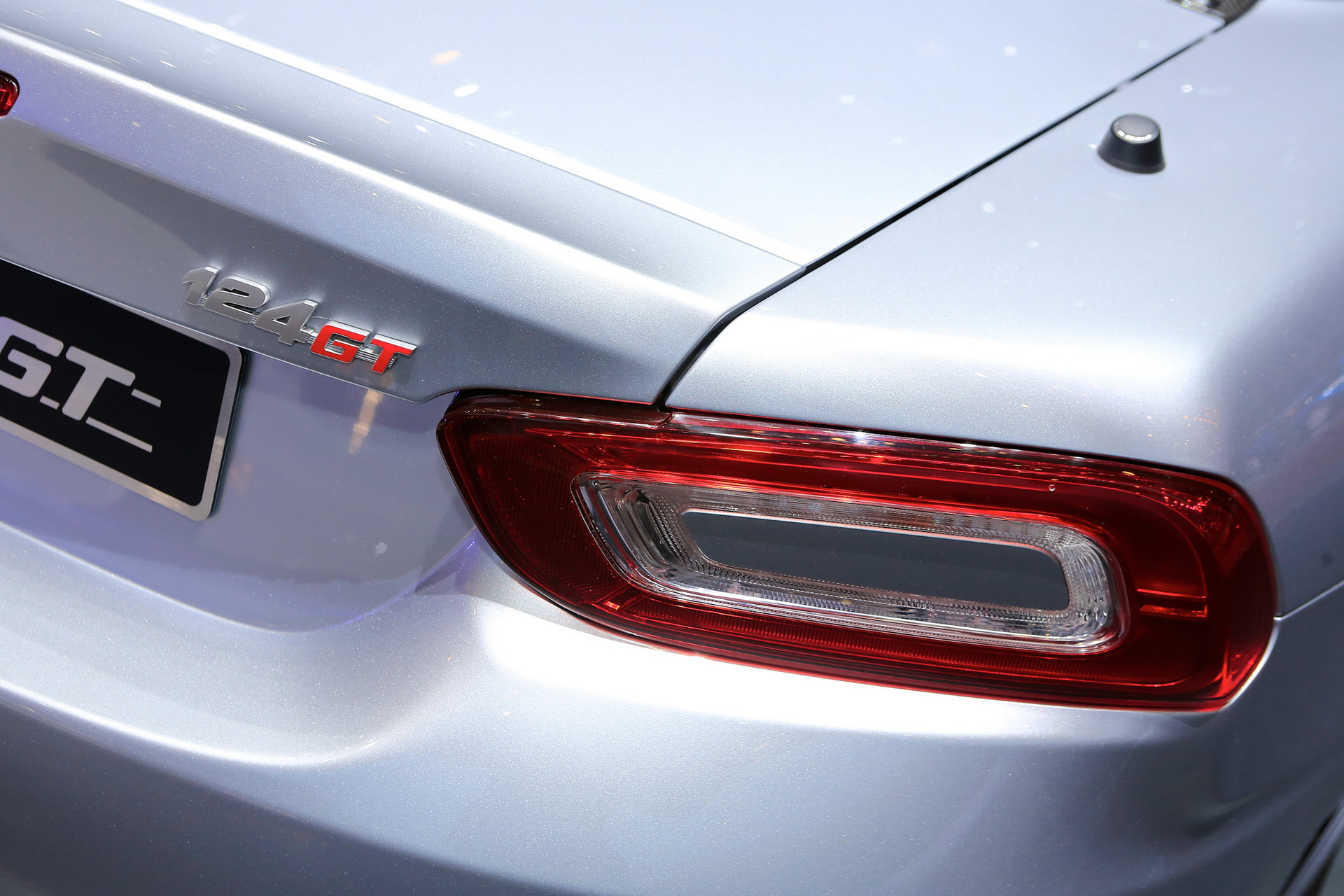 2018-Abarth124GT-08 Does A Carbon Hardtop Change The Way You Look At The Abarth 124 Spider?