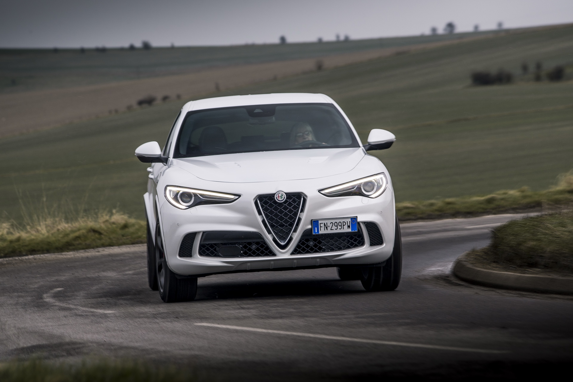 2018-AlfaRomeo-Stelvio-Q-03 505hp Alfa Romeo Stelvio Quadrifoglio From £69,500 In The UK, Same As Merc’s GLC63