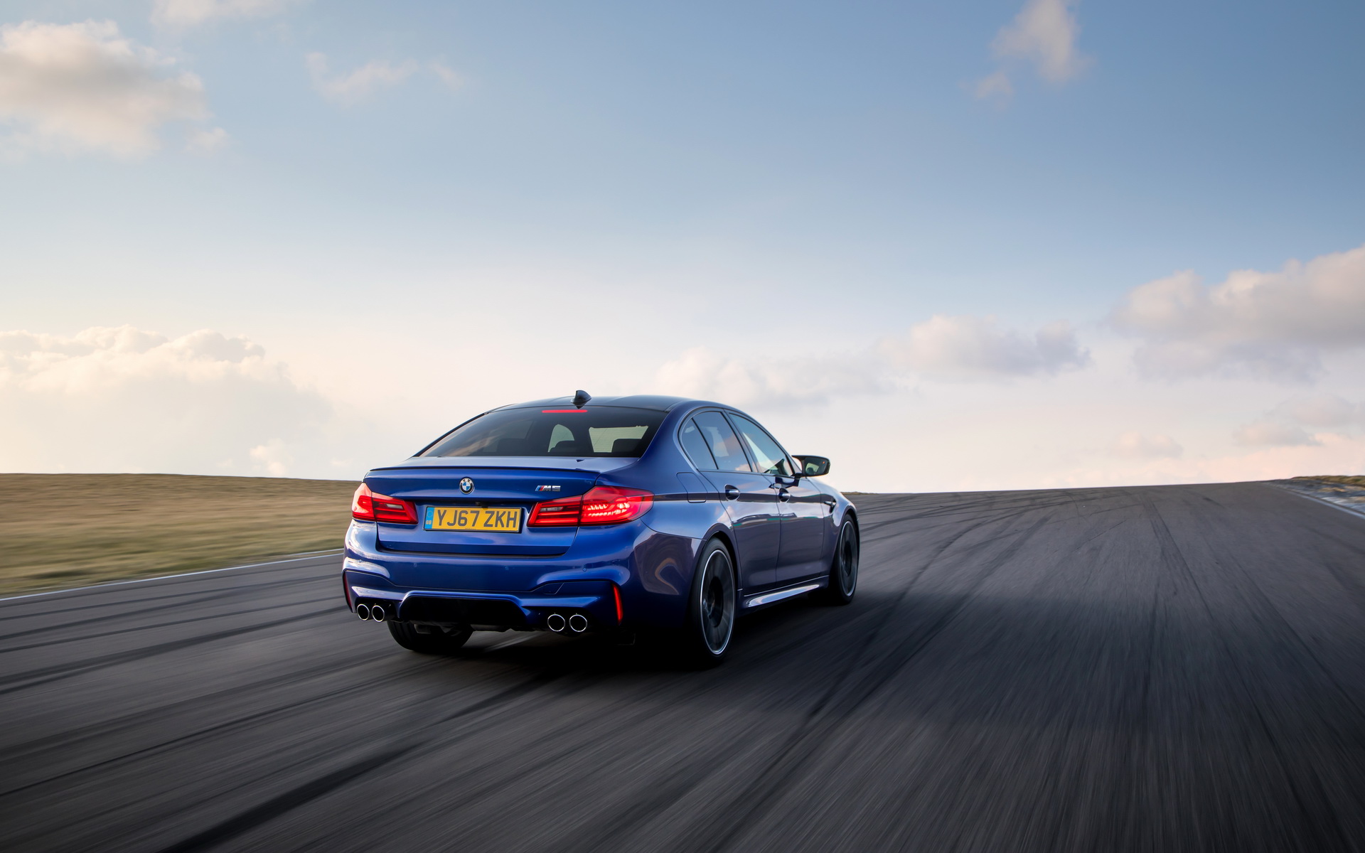 2018-BMWM5-UK-08 2018 BMW M5 Arrives In The UK Priced From £89,645