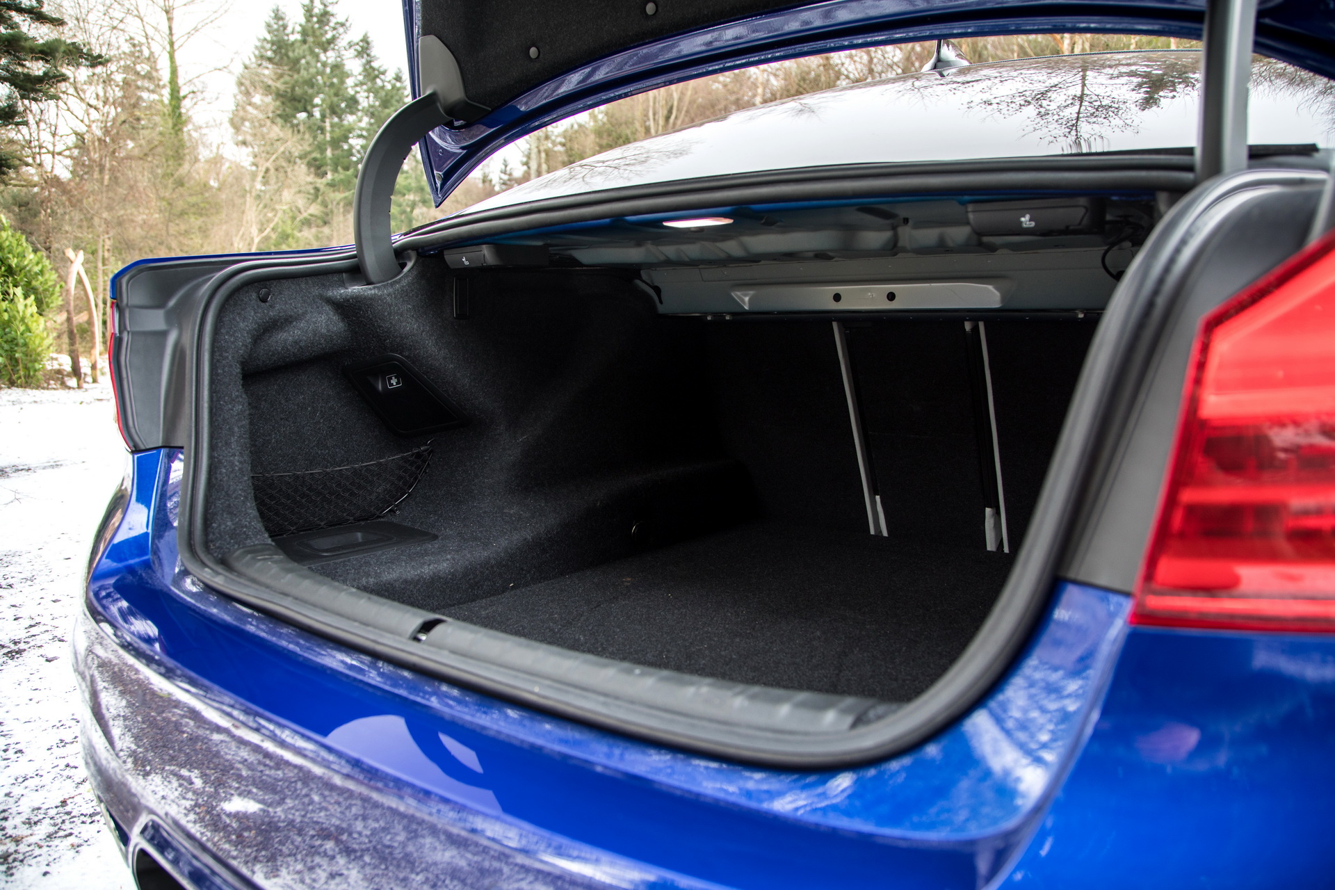 2018-BMWM5-UK-14 2018 BMW M5 Arrives In The UK Priced From £89,645