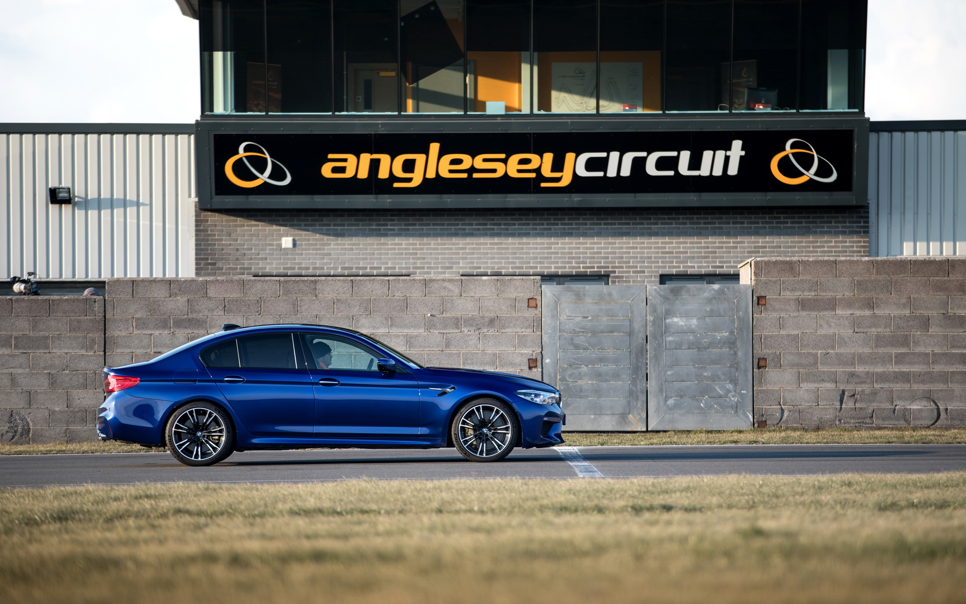 2018-BMWM5-UK-50 2018 BMW M5 Arrives In The UK Priced From £89,645