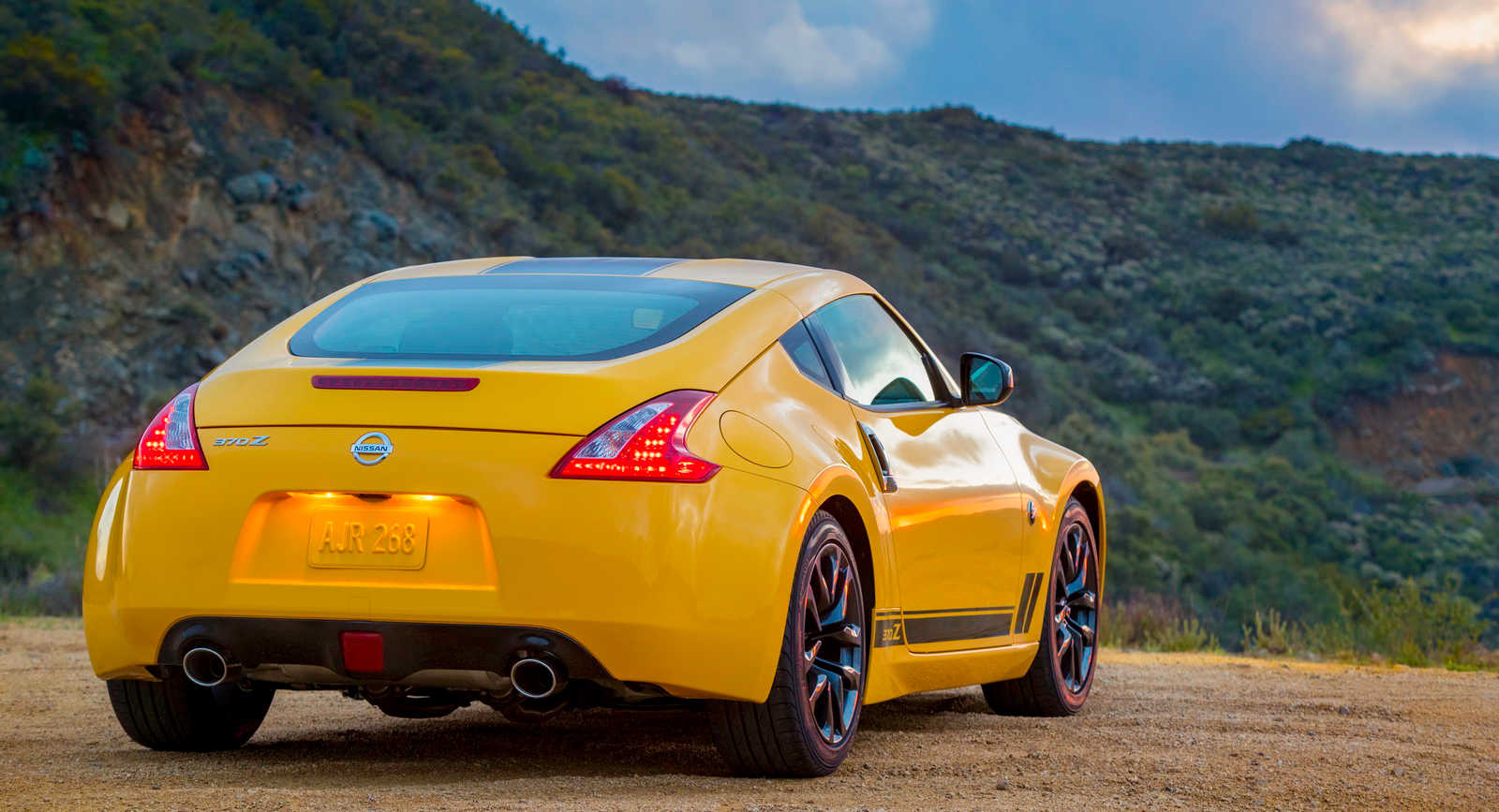 2018 Nissan 370Z Heritage Nissan Might Team Up With Mercedes-Benz For The Next Z