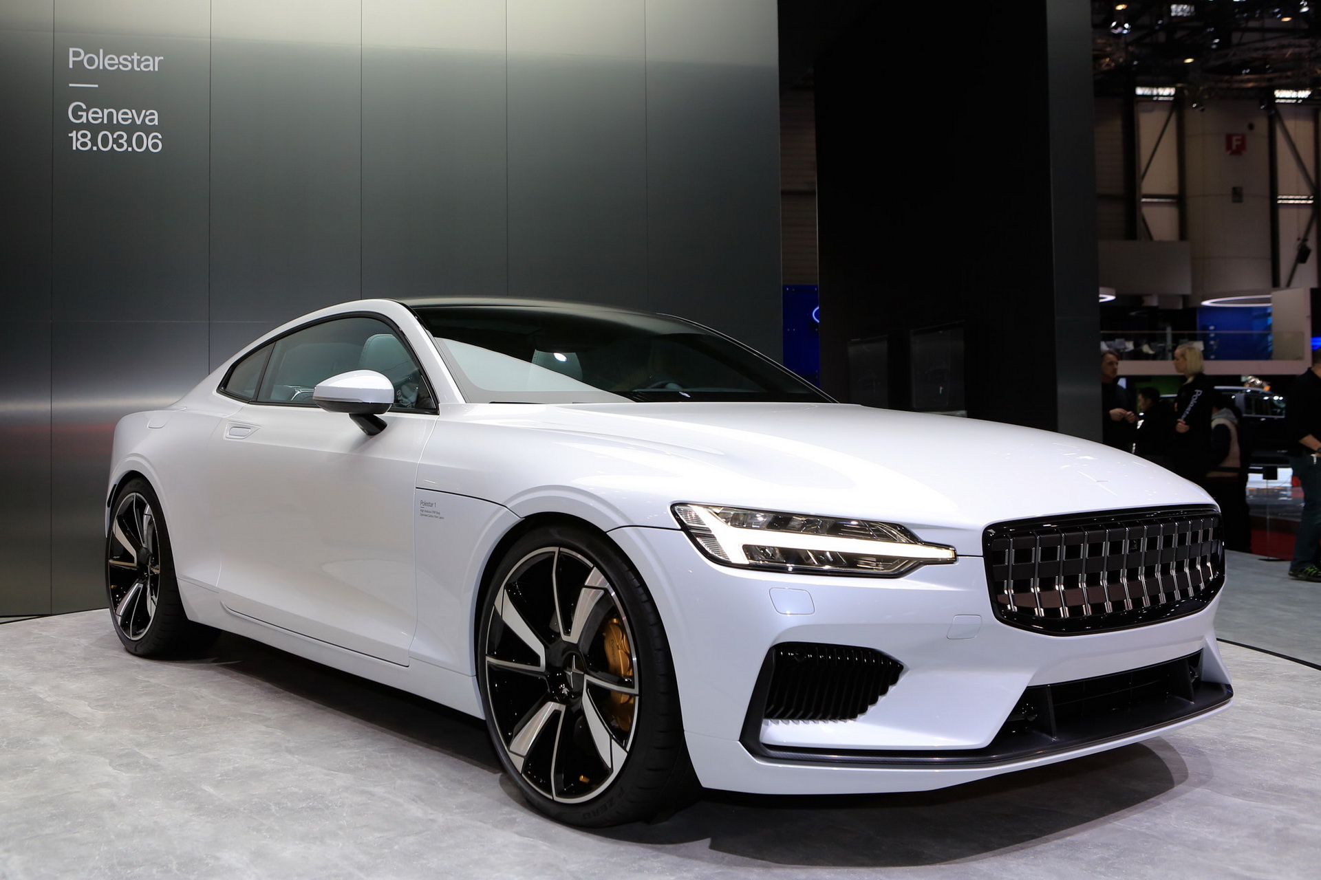88 Sexy Polestar 1 Coupe Finally Shows Up On European Soil In Geneva