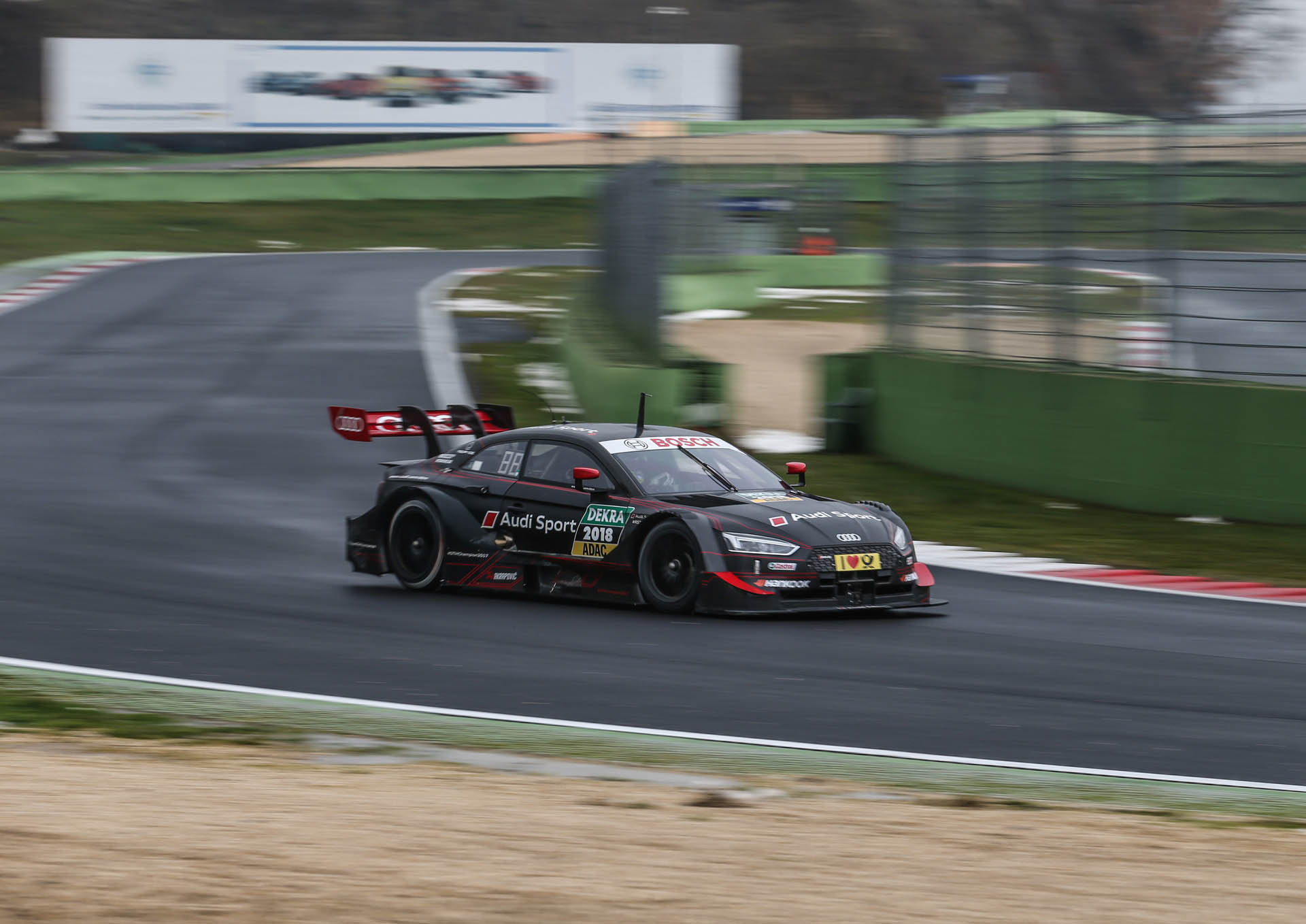 DTM Testfahrten Vallelunga Audi Is Out To Defend Its Titles With Updated RS5 DTM